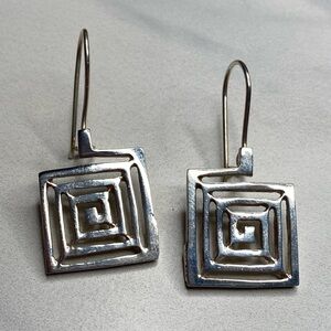 Square‎ Greek key style sterling silver earrings 925
